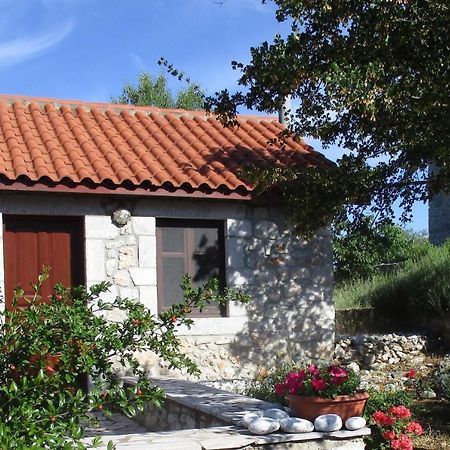 Arcadian Stone House In A Quiet Landscape, Leonidion Villa Poulithra Bagian luar foto